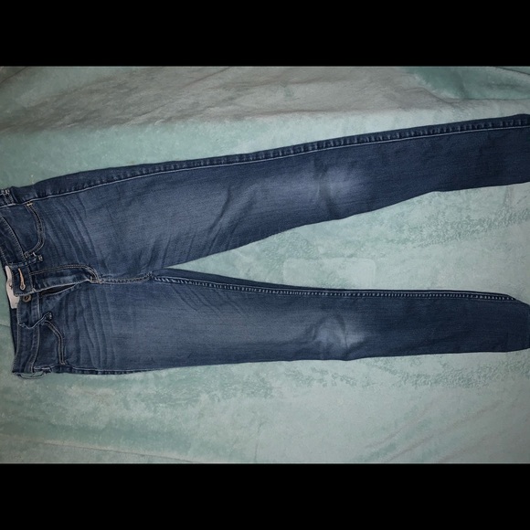 Hollister jeans - Picture 1 of 1